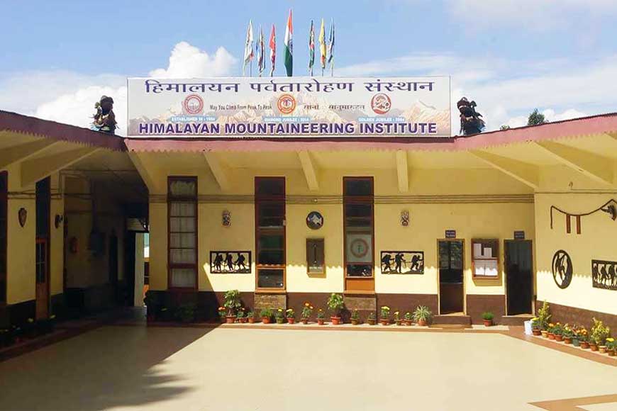 Darjeelingâ€™s Himalayan Mountaineering Institute offers prizes for Lockdown followers
