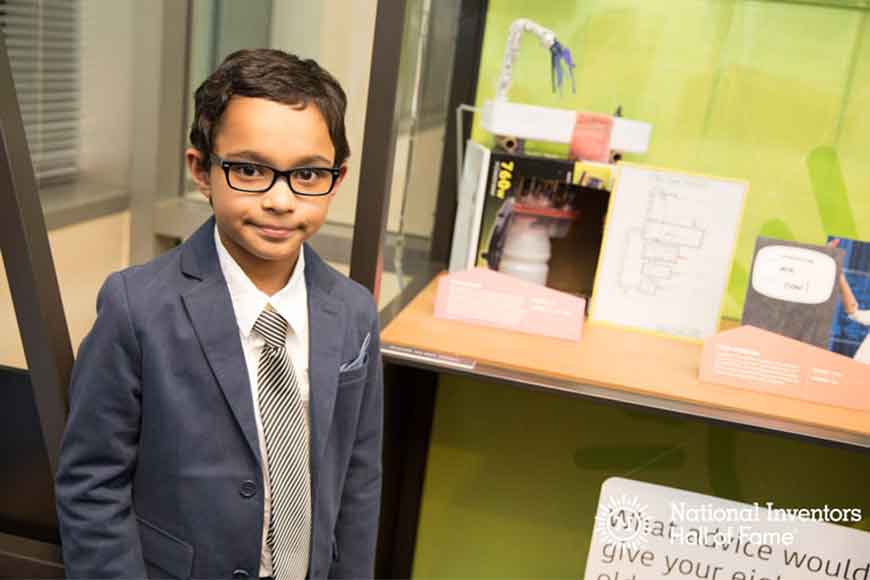Oyon Ganguli wins the Mighty Minds Contest
