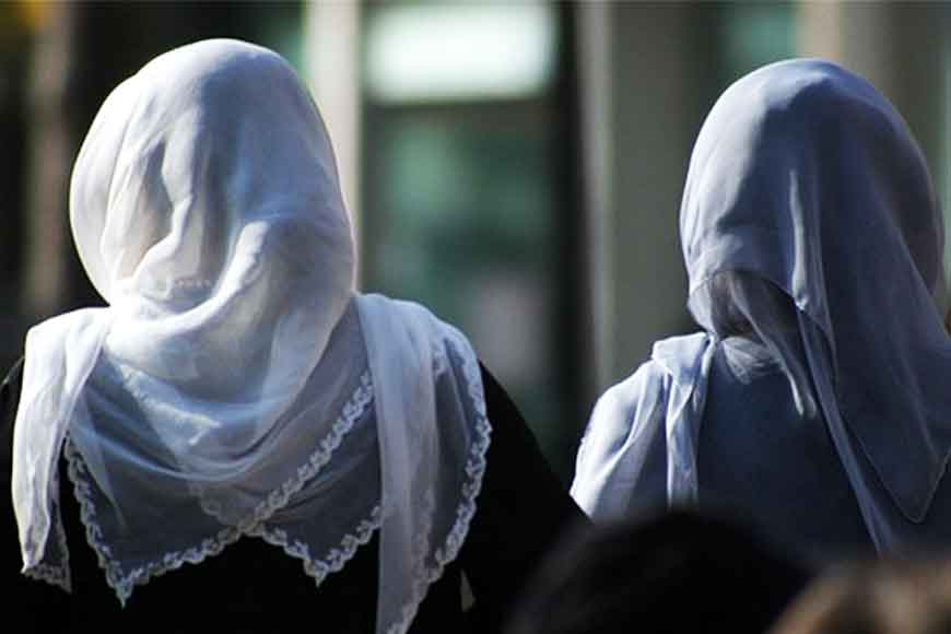 Two Kolkata mosques open doors to women
